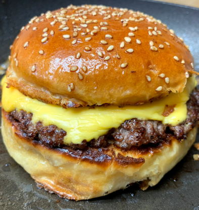 CHEESE BURGER PLAIN